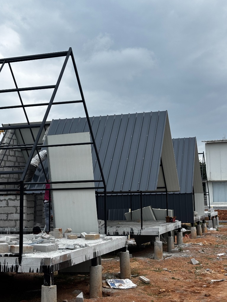 Active structural cottages under construction